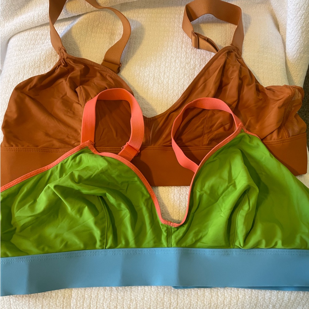 Set of 2 Parade Replay Triangle Bralettes